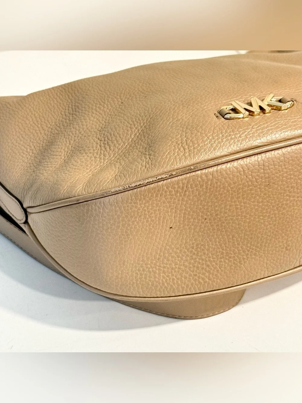Michael Kors Izzy Large Leather Shoulder Bag mocha Bisque Crossbody Purse